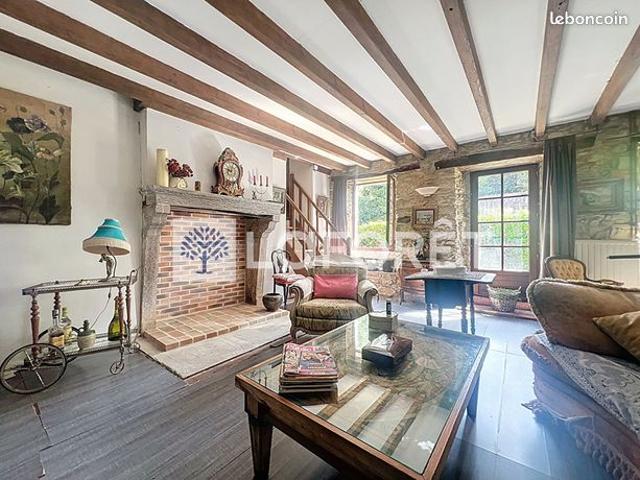 Maison vente à Fontenay-le-Comte, La Châtaigneraie