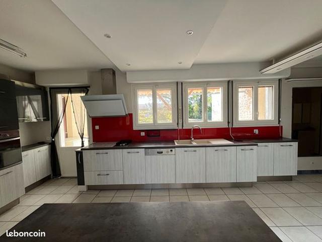 Maison vente à Montmorillon, L'isle-jourdain