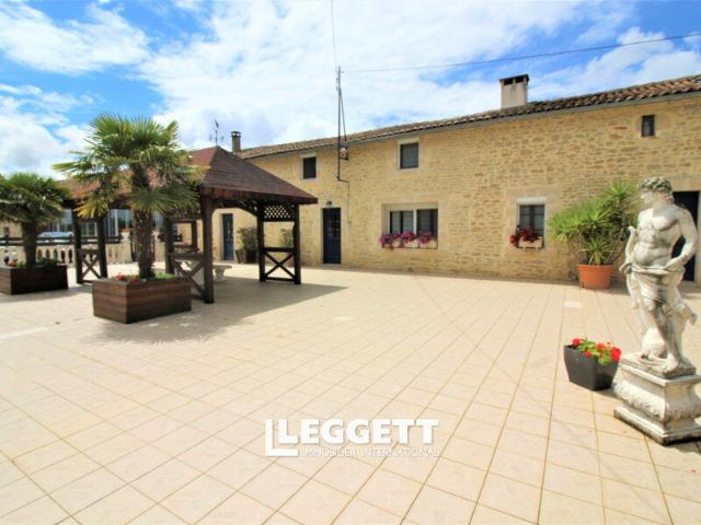 Maison vente à Confolens, Villefagnan