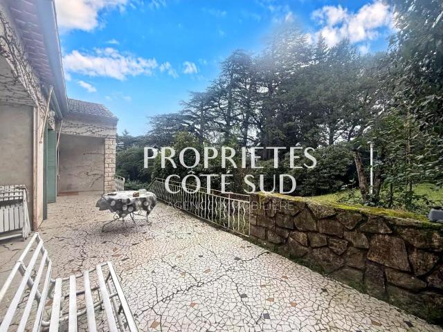Maison vente à Villeneuve-lès-Avignon, Gard