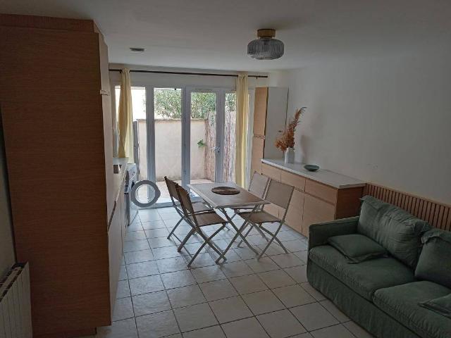 Maison location à La Roque-d'Anthéron, Bouches-du-Rhône