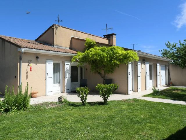 Maison vente à Cognac, Châteaubernard
