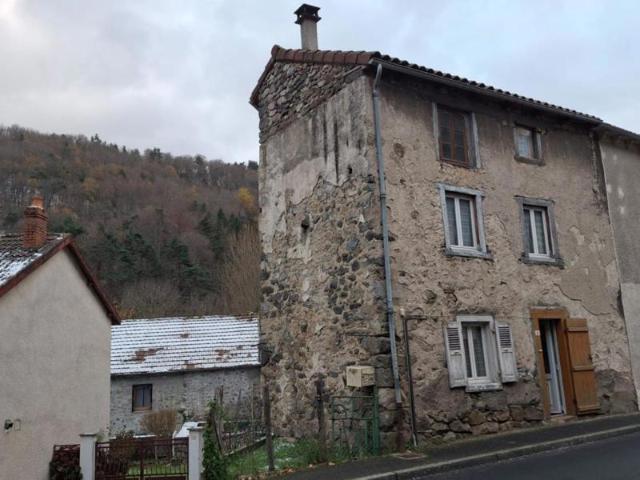 Maison vente à Saint-Flour, Ferrières-saint-mary