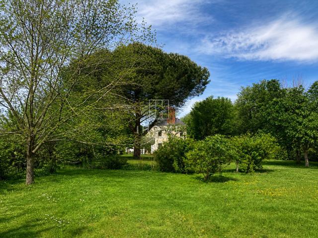 Maison vente à Angers, Étriché