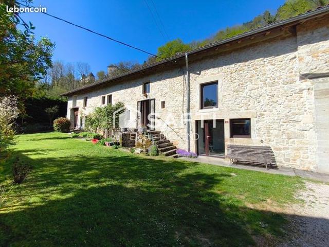 Maison vente à Lons-le-Saunier, Saint-amour