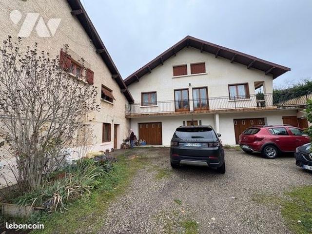 Maison vente à Vienne, Artas