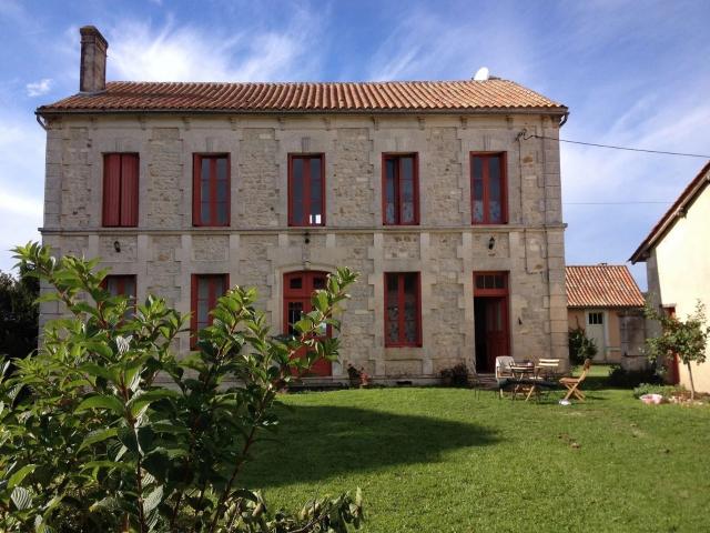Maison vente à Angoulême, Juignac
