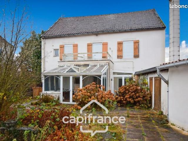 Maison vente à Louhans-Châteaurenaud, Mervans