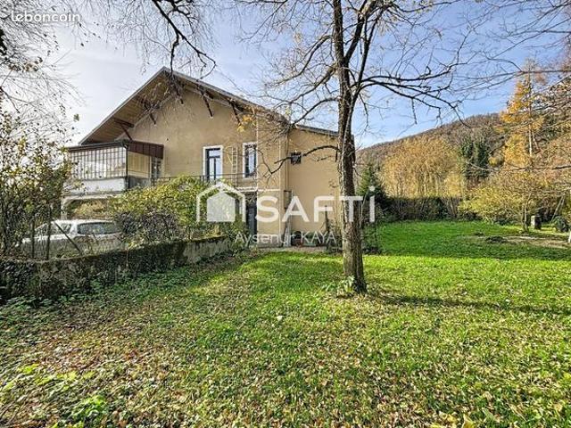 Maison vente à Saint-Claude, Ravilloles