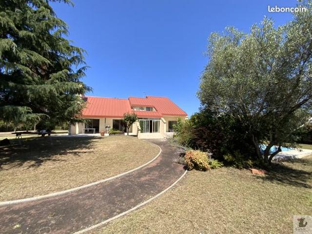 Maison vente à Bergerac, Le Fleix