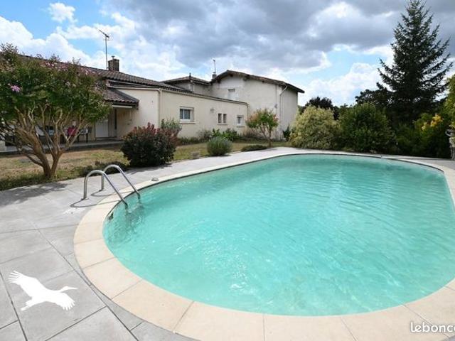 Maison vente à Cognac, Charente