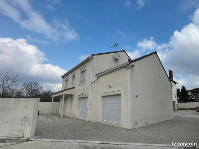Maison vente à Évry, Étiolles