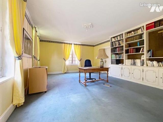 Maison vente à Lisieux, Cambremer