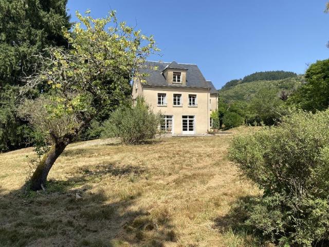 Maison vente à Château-Chinon (Ville), Luzy