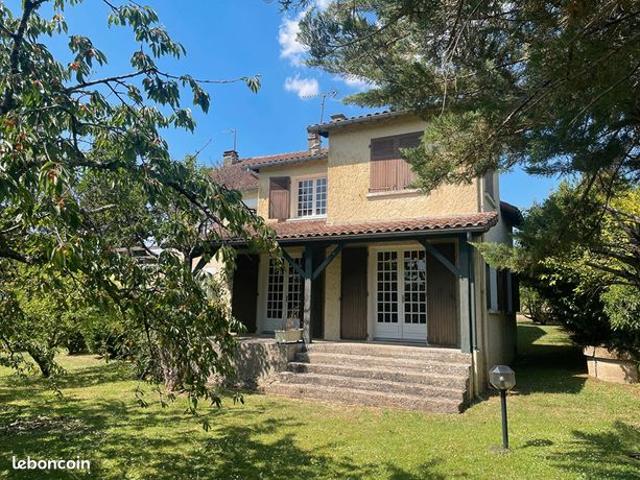 Maison vente à Montmorillon, Saint-pierre-d'exideuil