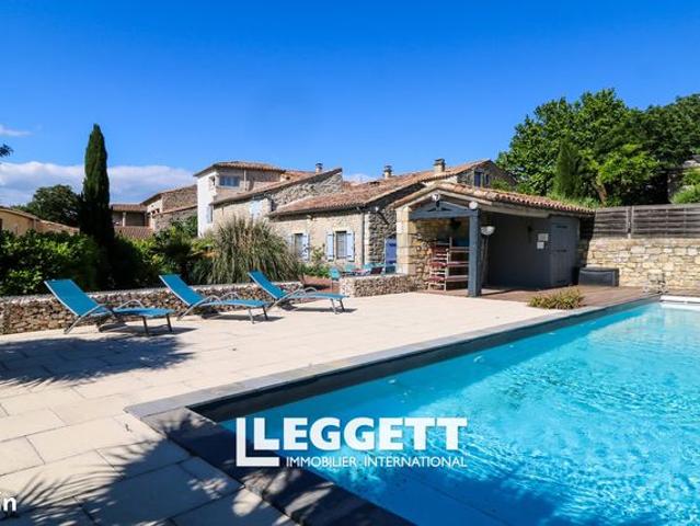 Maison vente à Nîmes, Bouquet