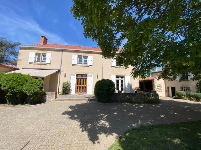 Maison vente à Soulasse, Veyre-Monton
