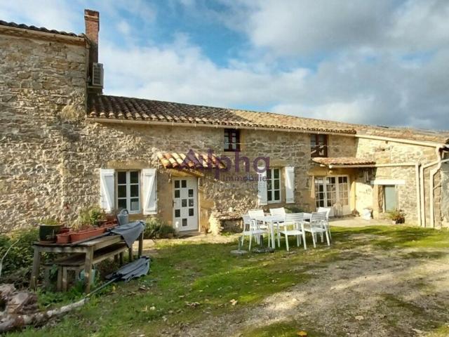 Maison vente à EARL de Trapou, Caylus