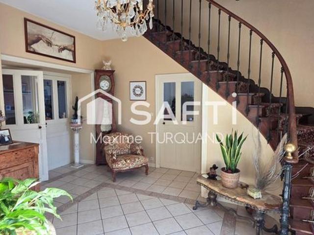 Maison vente à Fontenay-le-Comte, Saint-pierre-du-chemin