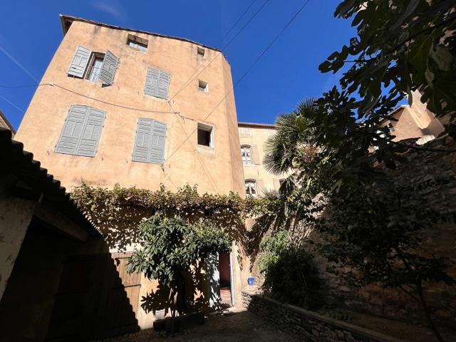 Maison vente à Apt