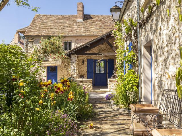 Maison vente à Bullion, Longchène