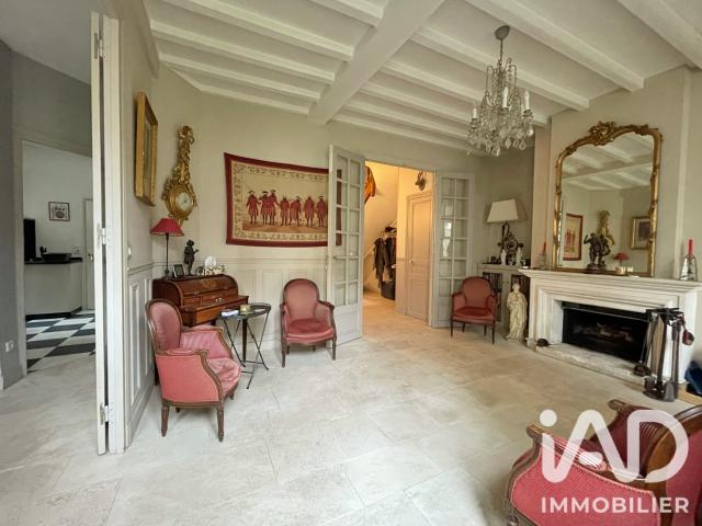 Maison vente à Centre Ville, Compiègne