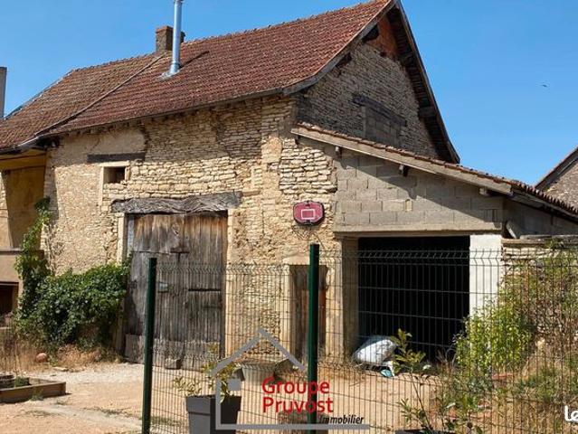 Maison vente à Mâcon, Cluny