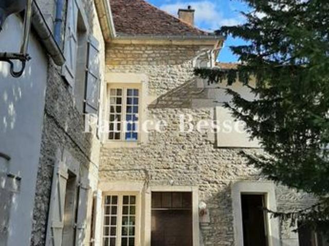 Maison vente à Montbard