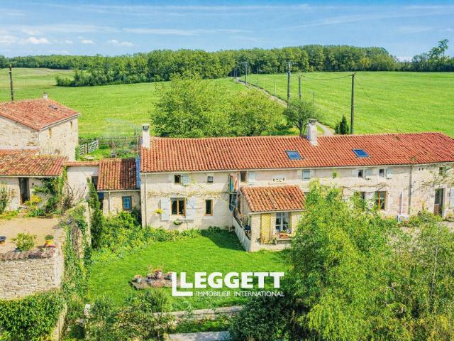 Maison vente à Confolens, Poursac