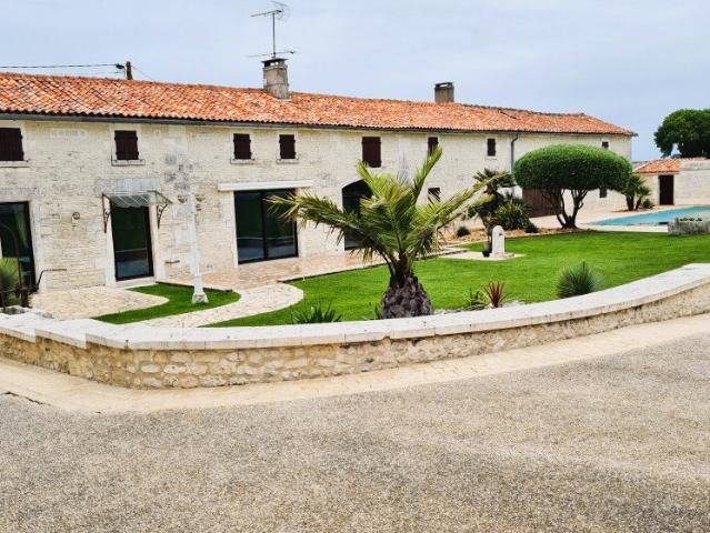 Maison vente à Cognac, Genté