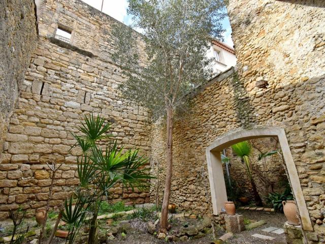 Maison vente à Béziers, Saint-geniès-de-fontedit