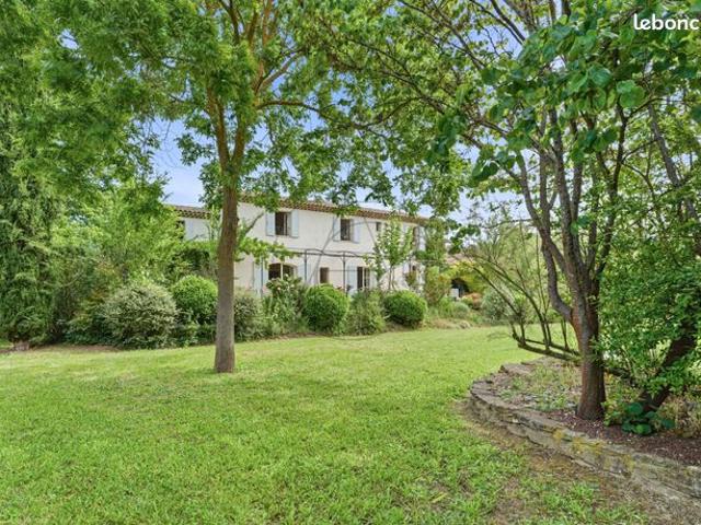 Maison vente à Aix-en-Provence, Cabriès