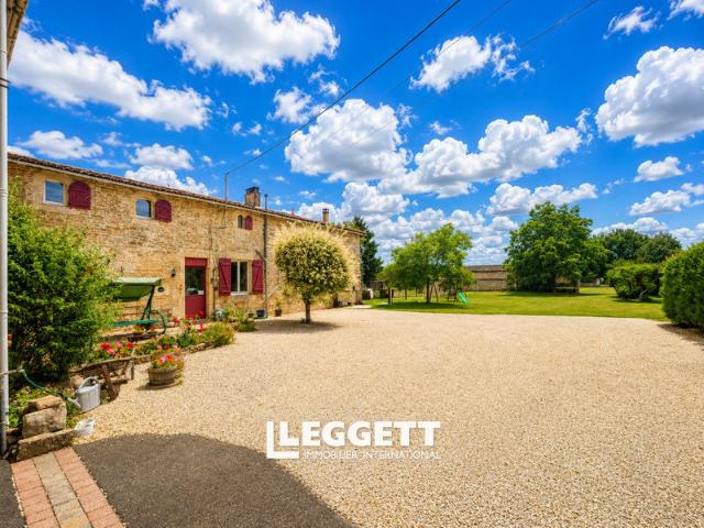Maison vente à Niort, Chey