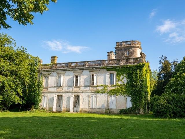 Maison vente à Bordeaux, Macau