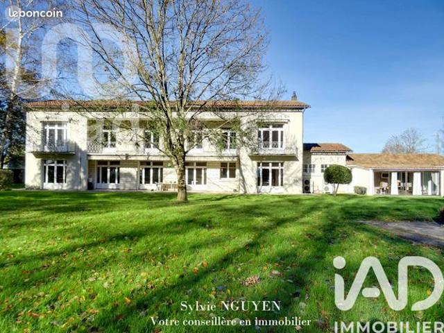 Maison vente à Angoulême, Roullet-saint-estèphe