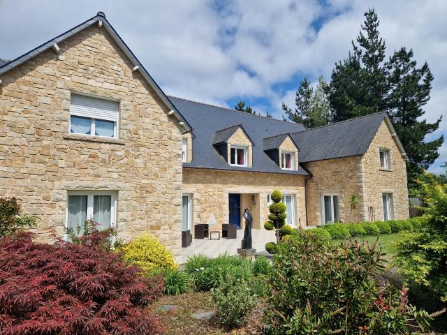 Maison vente à Guingamp, Bretagne