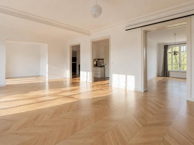 Maison vente à Paris, Île-de-France