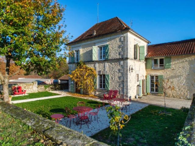 Maison vente à Nontron, Mareuil