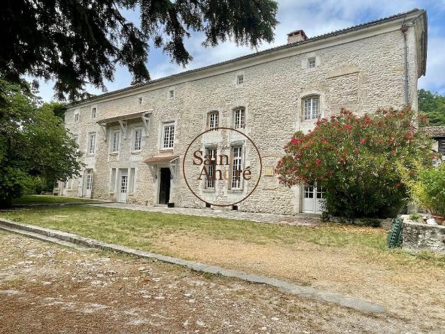Maison vente à Magnac-sur-Touvre, Charente