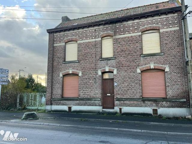 Maison vente à Lille, Gondecourt