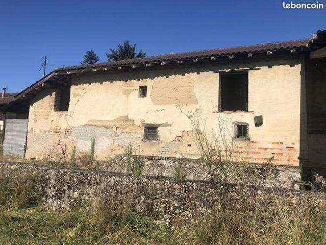 Maison vente à Bourg-en-Bresse, La Chapelle-du-châtelard