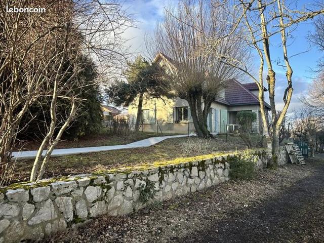 Maison vente à Saint-Flour, Saint-flour