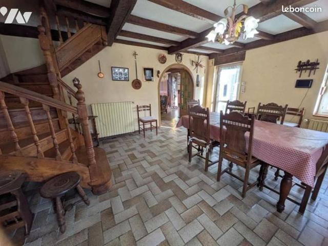 Maison vente à Guingamp, Bretagne