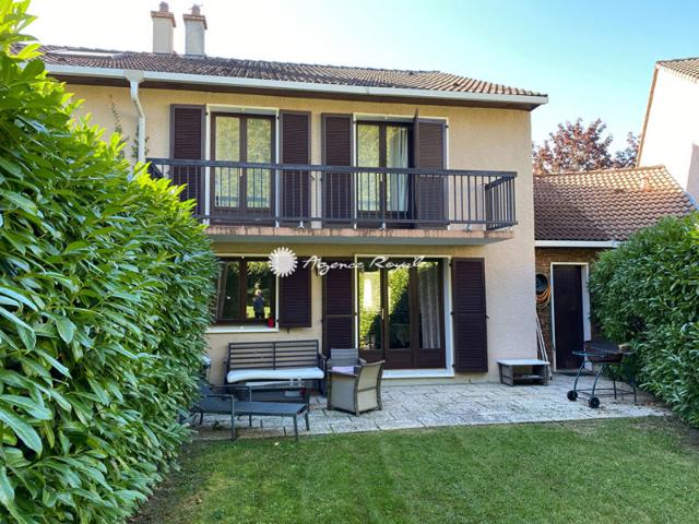 Maison vente à Saint-Germain-en-Laye, Saint-germain-en-laye