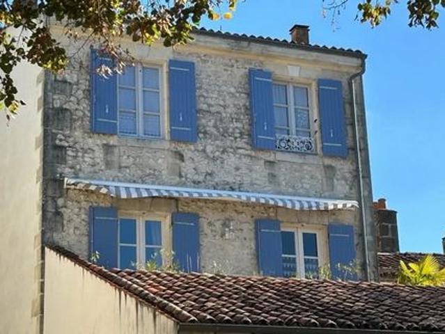 Maison vente à Saint-Jean-d'Angély, Saint-jean-d'angély