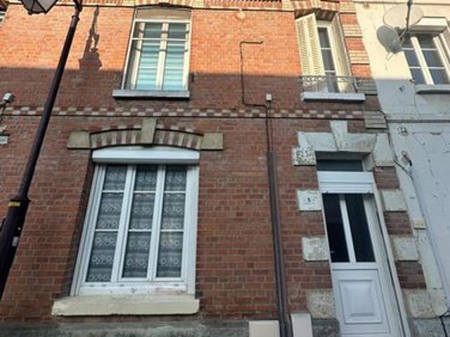 Maison vente à Laon, Crépy