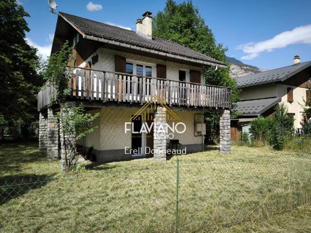 Maison vente à Les Buissons, Jausiers