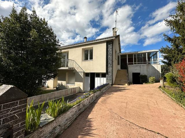 Maison vente à La Roche-sur-Yon, Les Essarts