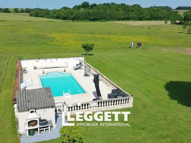 Maison vente à Saint-Jean-d'Angély, Nantillé