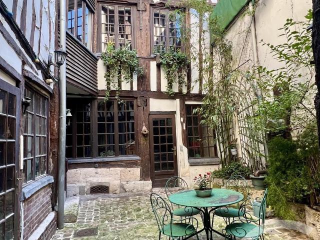 Maison vente à Rouen, Ruan